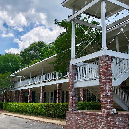 The Lodge At The Bluffs Saint Francisville Esterno foto